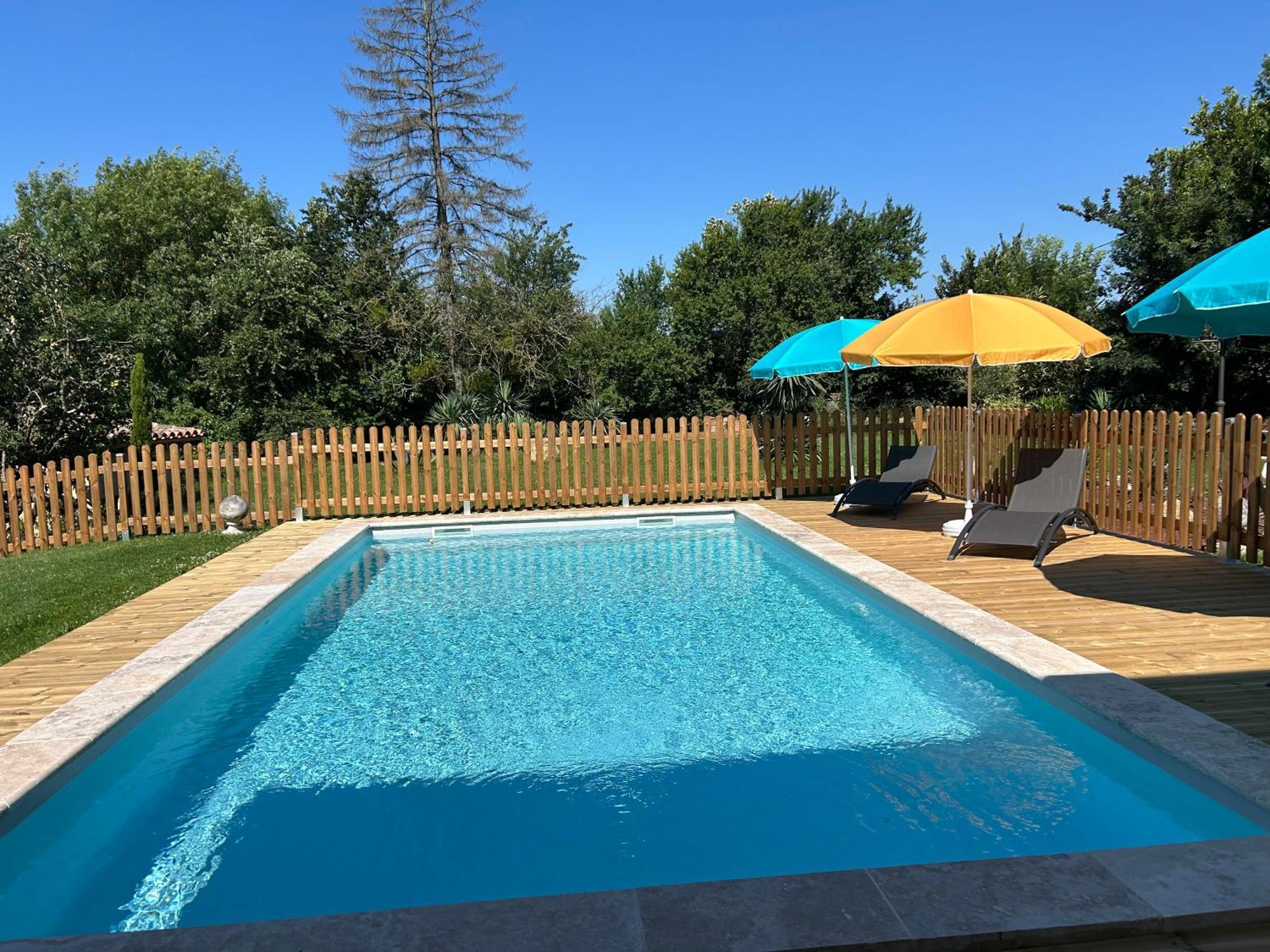 Maison D'Hotes "La Clef Des Champs" Piscine Ortance Sajas Exterior photo